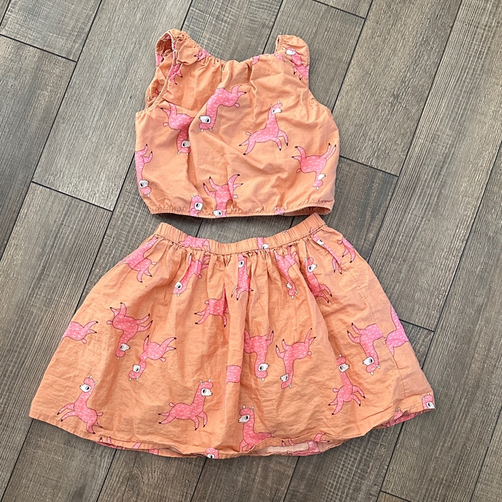 ❗️MUST GO❗️ 2-piece Set Girls